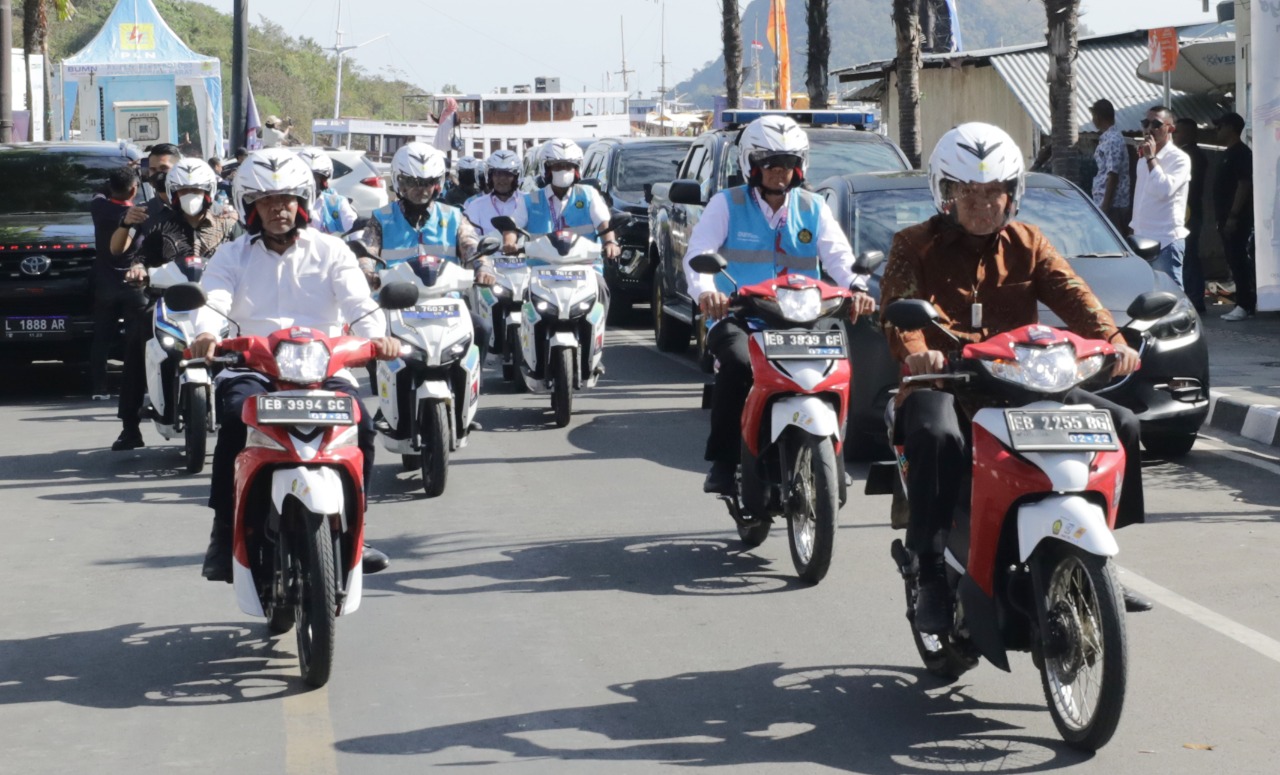 Pemerintah Targetkan 12 Juta Motor Listrik di 2025 dan 1 Juta Mobil Listrik di 2035