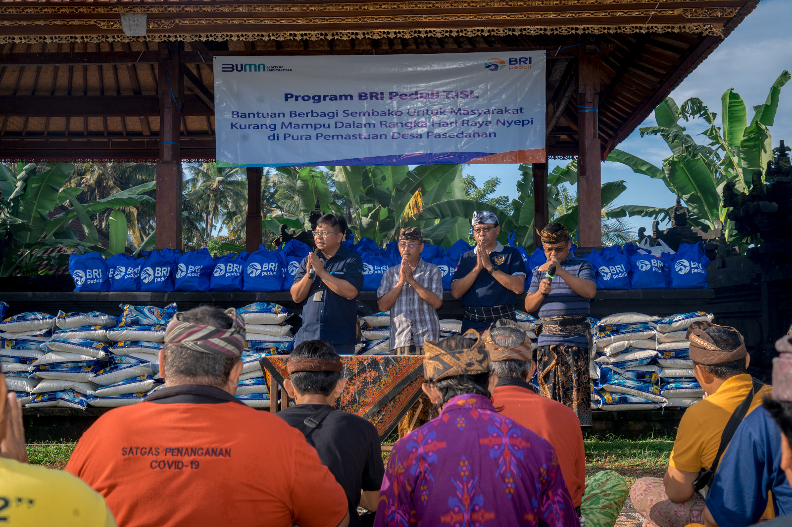 Hari Raya Nyepi 2024, BRI Peduli Bagikan Paket Sembako di Bali