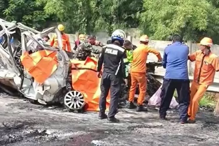 Ahli Waris Korban Tewas Kecelakaan KM 58 Terima Santunan Rp50 Juta