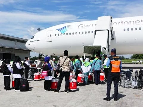 Insiden Mesin Terbakar, Kemenag Tegur Garuda Agar Profesional