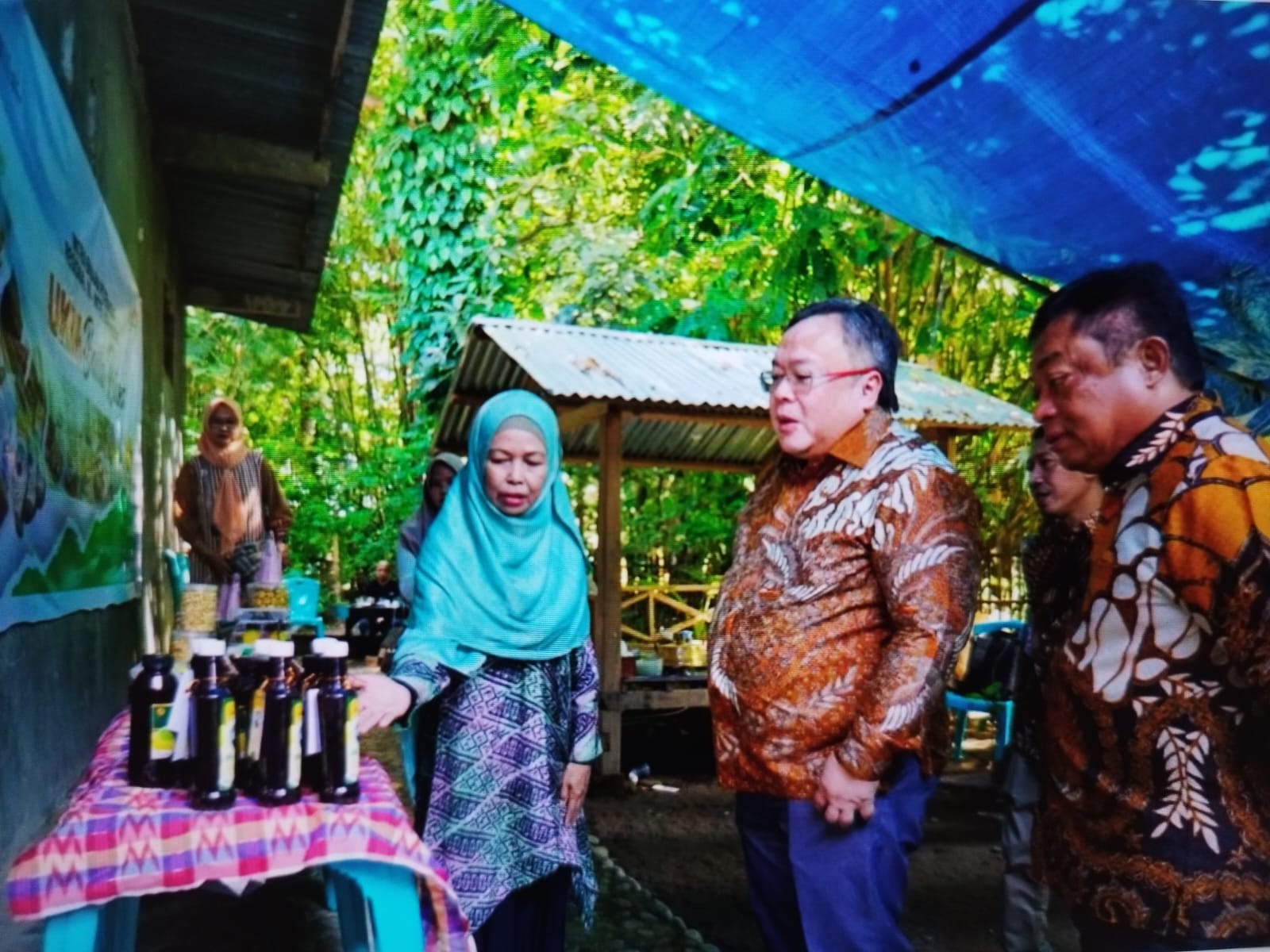 Corporate Customer Gathering Telkom Beri Bantuan ke UMKM di Makassar