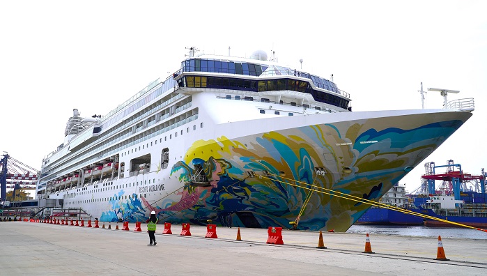 Pelindo Gandeng Resorts World Cruises Dongkrak Pariwisata di Indonesia