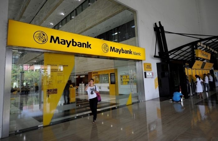 Pefindo Tarik Peringkat Surat Utang Maybank (BNII), Ini Sebabnya