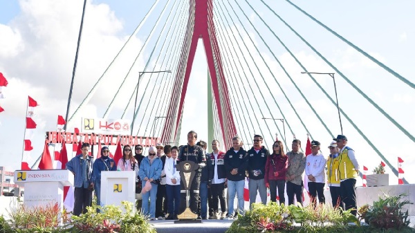 Presiden Resmikan Jembatan Pulau Balang: Percepat Akses ke IKN