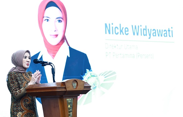 Nicke Widyawati Masuk Pemimpin Bisnis Perempuan Terkemuka Indonesia