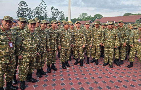 Pembekalan Kabinet Merah Putih Diawali Latihan Baris-berbaris