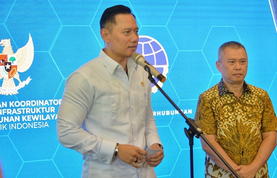 Menko Infrastruktur AHY Minta Kemenhub Turunkan Biaya Logistik