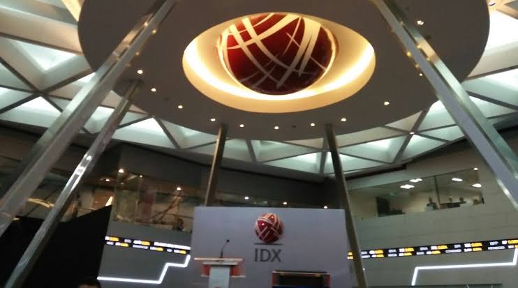 IHSG Naik 0,22 Persen di Sesi I, ISAT, TLKM, ARTO Top Gainers LQ45