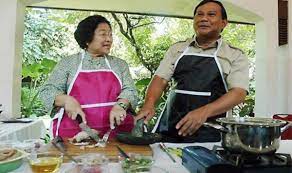 Komentari Ibu-ibu Antre Minyak Goreng, Jangan Bilang Megawati tidak Berempati