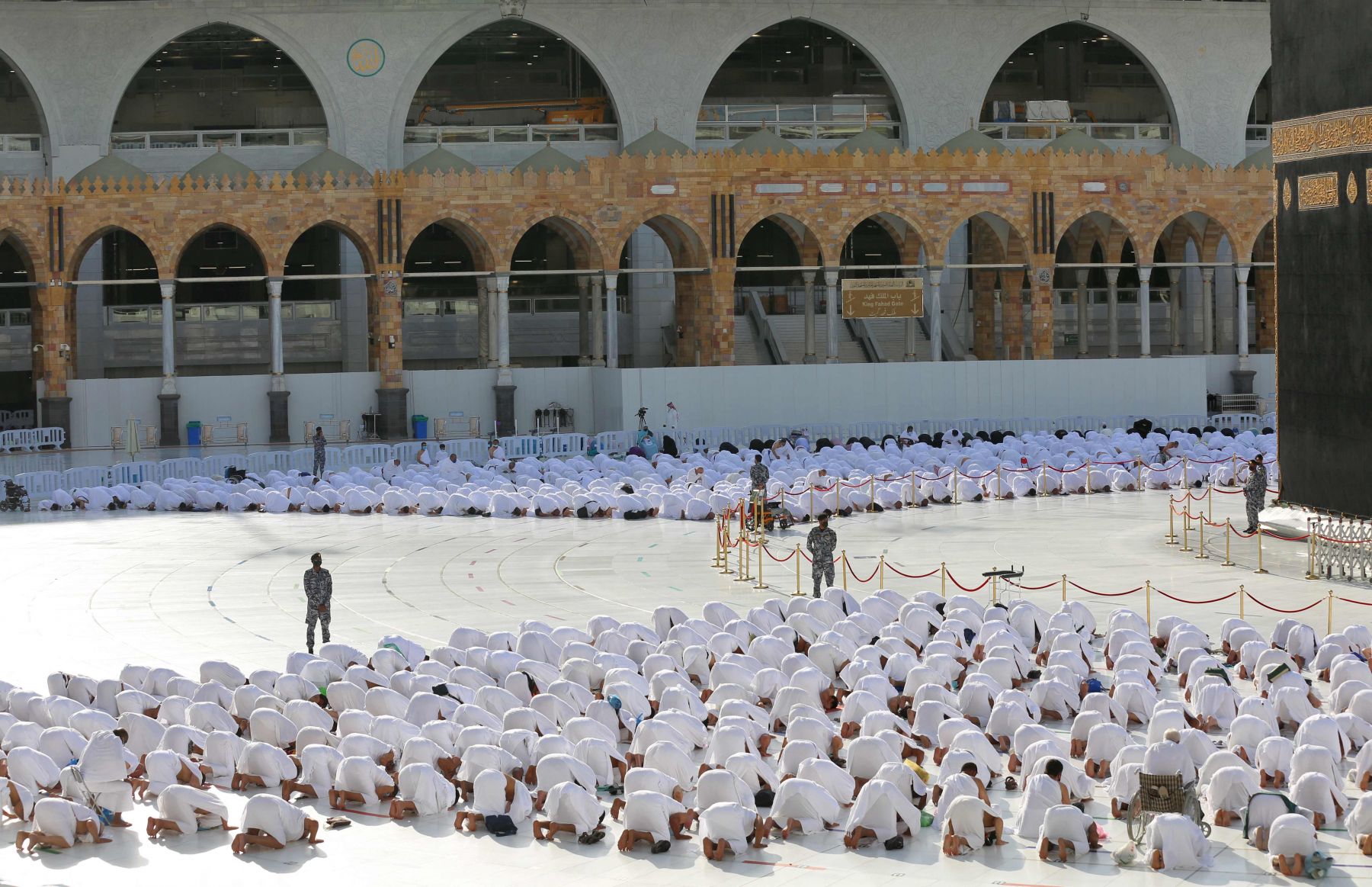 DPR - Pemerintah Sahkan Biaya Haji 2022 Hampir Rp40 Juta