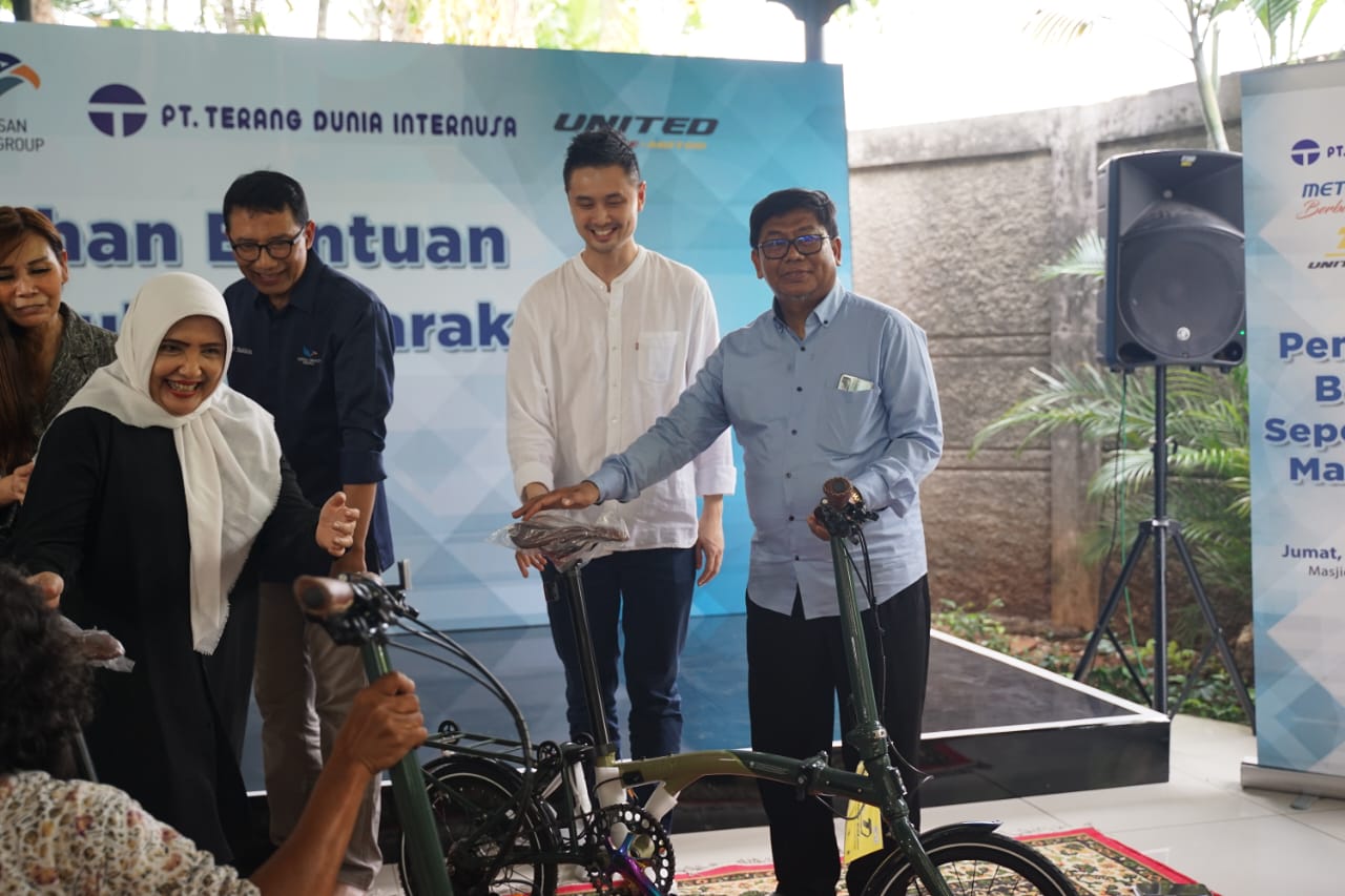 Terang Dunia Internusa Luncurkan CSR, Bagikan 394 Sepeda United Bike Bagi Siswa dan Guru