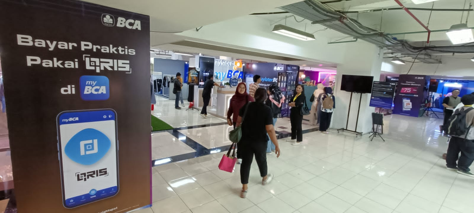 Kolaborasi Kreatif, myBCA X Brightspot Mall 2024 Hadir di Ratu Plaza