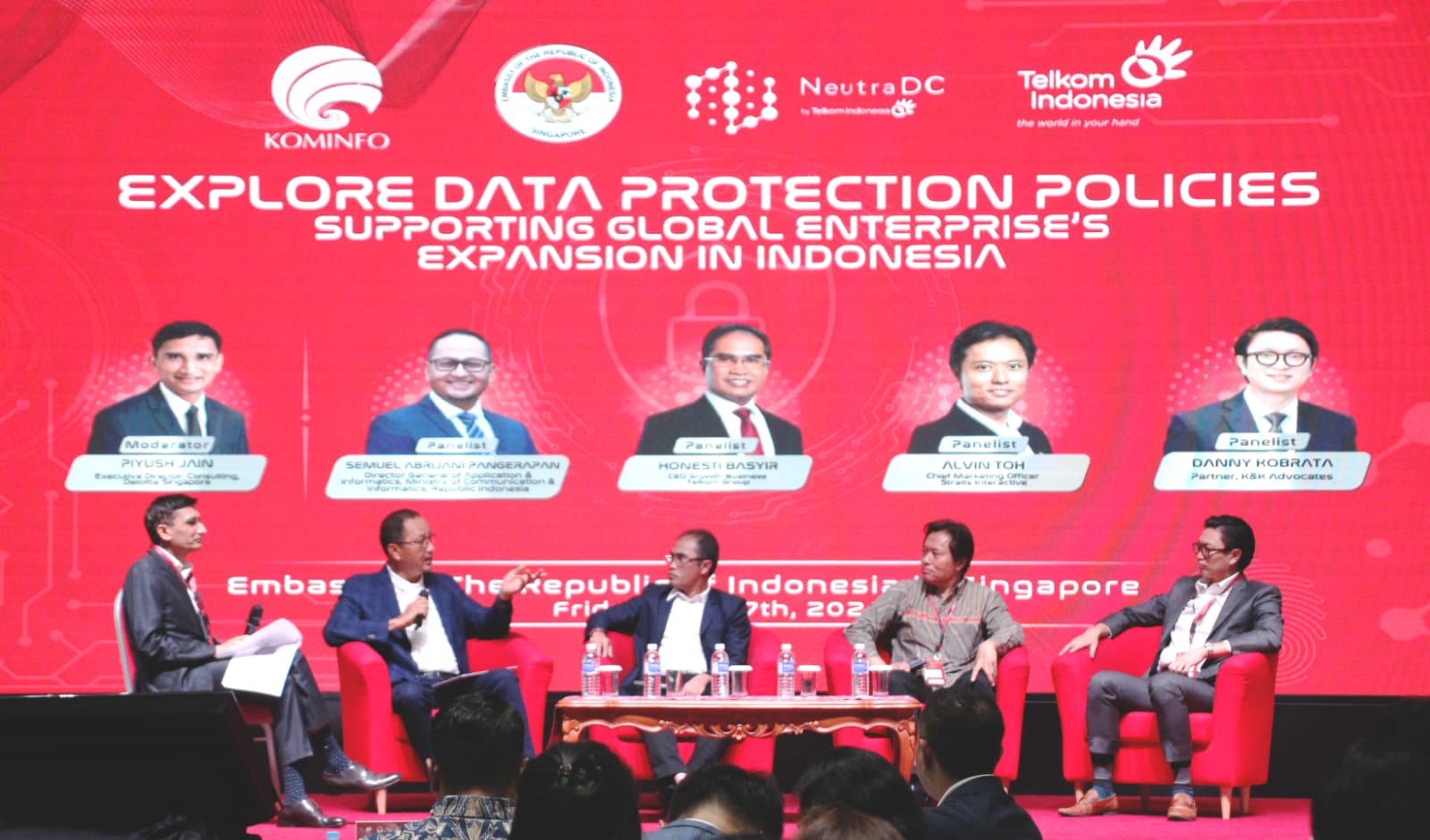 NeutraDC-KBRI Singapura Gelar Diskusi Panel Kebijakan Pelindungan Data