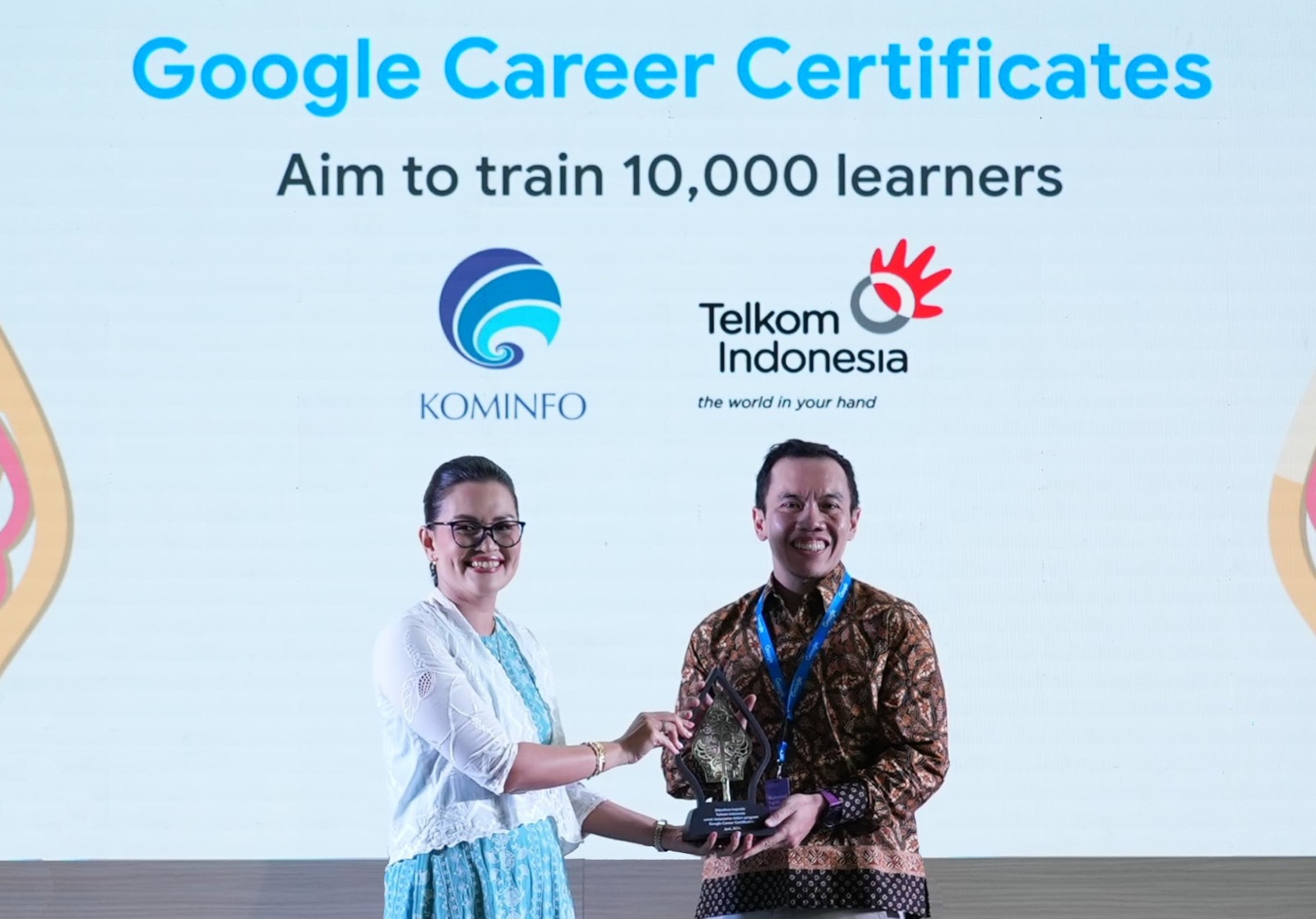 Wujudkan Talenta Digital, Telkom Terima 5.000 Beasiswa GCC dari Google