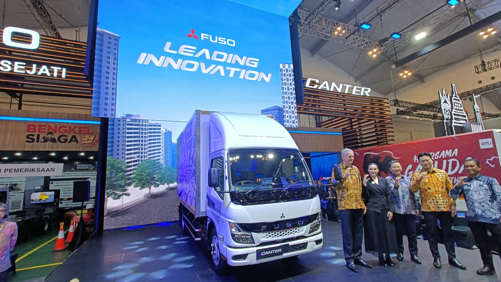 GIIAS 2024, 53 Tahun Mitsubishi FUSO jadi Truk Terlaris di Indonesia