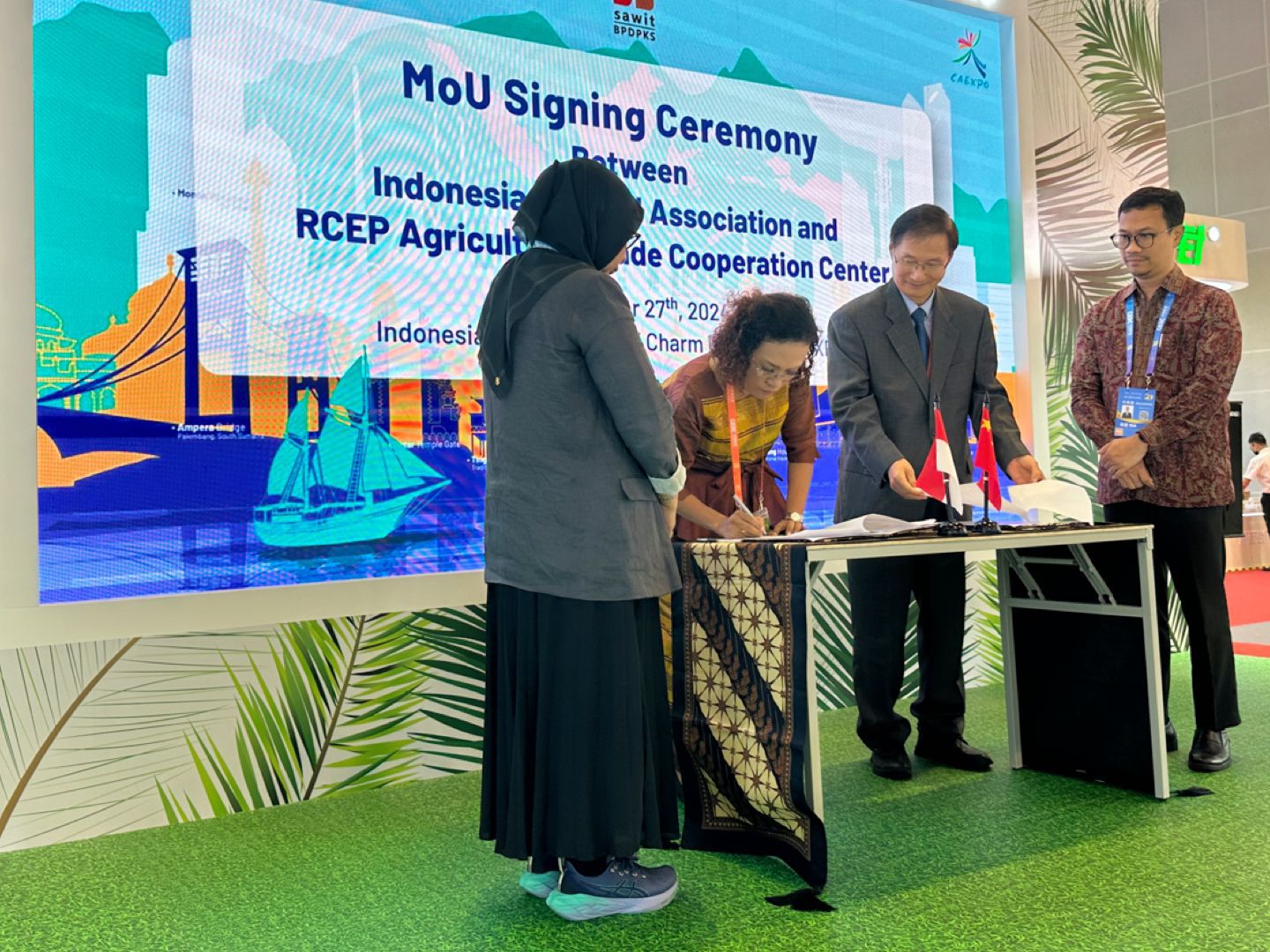 CAEXPO-CABIS 2024, MoU Gapki-RCEP Cultural Trade Cooperation Center